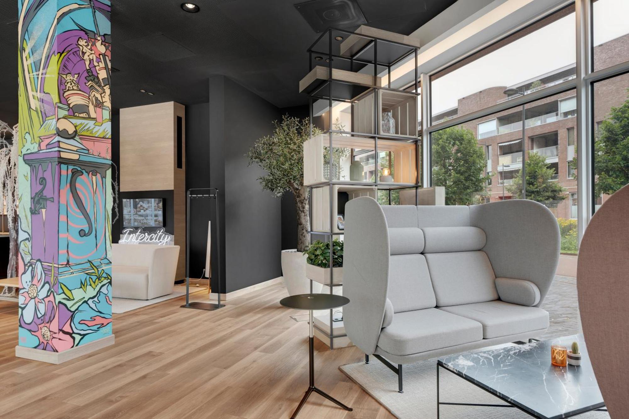 Intercityhotel Breda Bagian luar foto
